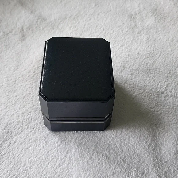 Time America Tank Style Watch - Picture 5 of 5